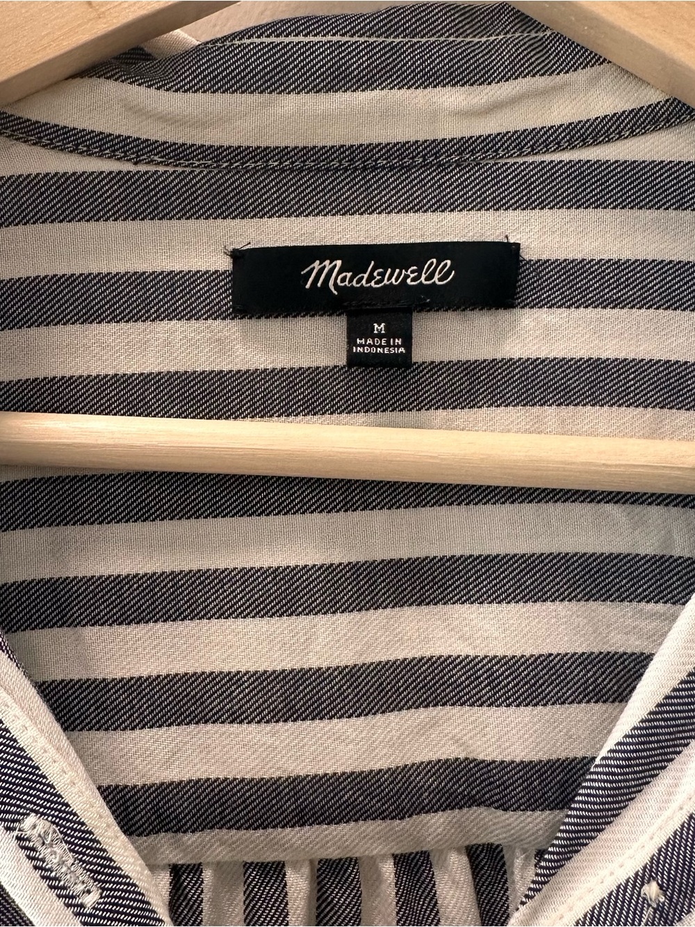 Madewell Gray and White Striped Central Button-Down Shirt - Picture 5 of 7